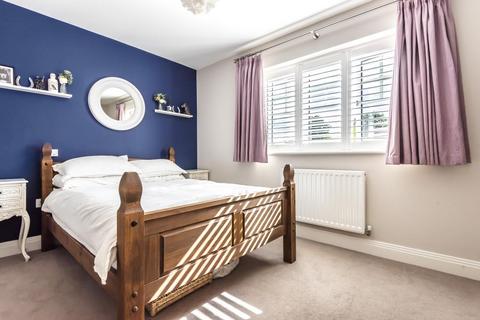 2 bedroom semi-detached house to rent, Staines upon Thames,  Surrey,  TW18