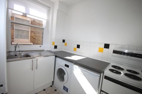 1 bedroom flat to rent, Fellows Road, London NW3