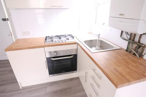 Studio to rent, London N19