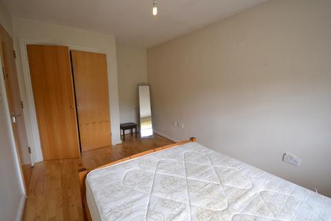 2 bedroom flat to rent, Cold Blow Lane ,  London , SE14