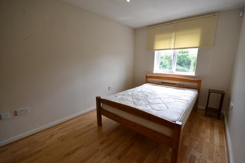 2 bedroom flat to rent, Cold Blow Lane ,  London , SE14