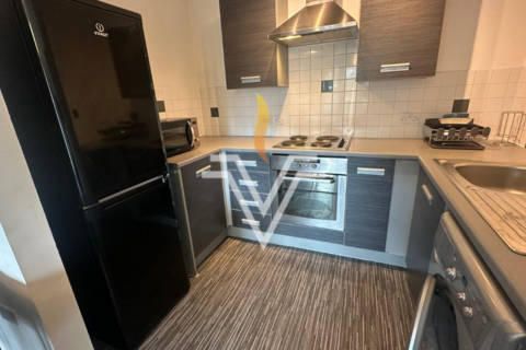 2 bedroom apartment to rent, Monea Hall