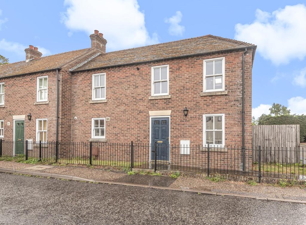 Swan Mews, Station Road, Bosham, PO18 3 bed end of terrace house £325,000