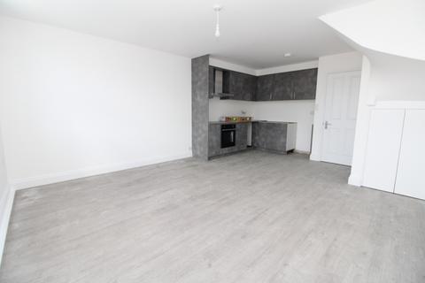 2 bedroom apartment to rent, High Street, Penge, SE20