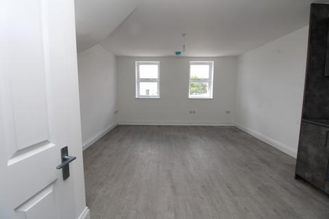 2 bedroom apartment to rent, High Street, Penge, SE20