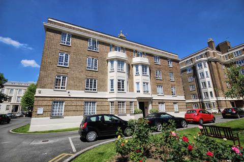 2 bedroom apartment to rent - Cambray Court, Cambray  Place, Cheltenham, Gloucestershire, GL50