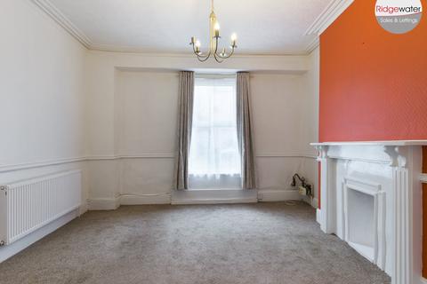 2 bedroom flat to rent - Upton Road, Torquay
