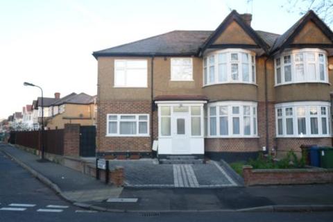 1 bedroom flat to rent, Becmead Avenue, Kenton, HA3