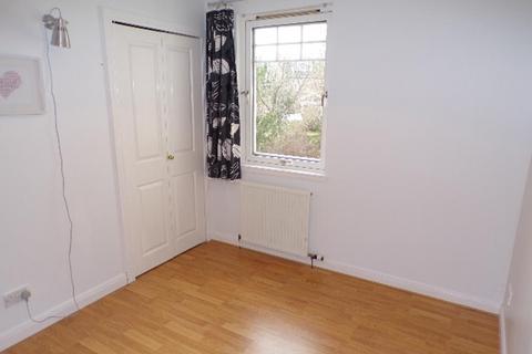 2 bedroom flat to rent, Thorngrove Pl, Aberdeen, AB15