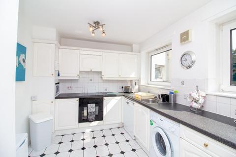 3 bedroom flat to rent, Orchardbrae Avenue, Orchard Brae, Edinburgh, EH4