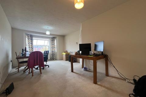 2 bedroom flat to rent, Wharf Lane, Solihull, West Midlands, B91