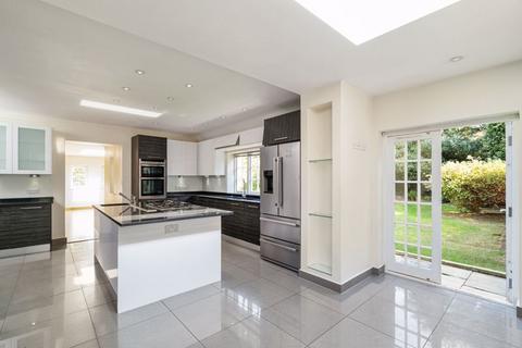 5 bedroom detached house to rent, Hampstead Way, Hampstead Garden Suburb, NW11