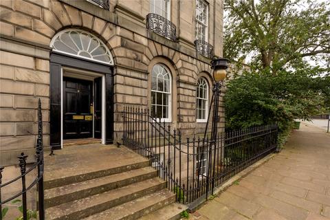 2 bedroom apartment to rent, Doune Terrace, Edinburgh, EH3