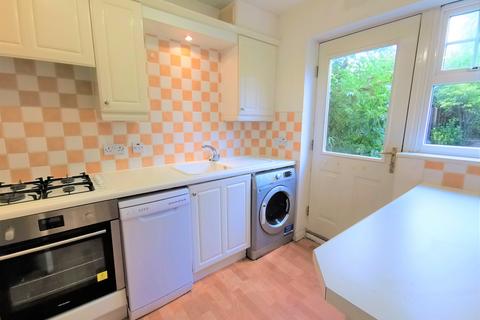 3 bedroom semi-detached house to rent, Clonmel Close, Caversham, Reading, RG4