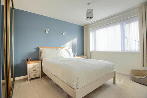 7 Amesbury Crescent, Hemlington, Middlesbrough, TS8 9HR