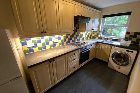 2 bedroom apartment to rent, Amherst Gardens, 22C Amherst Road, Withington, M14 6UQ