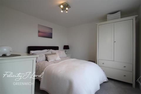1 bedroom flat to rent, Thornton House, SE10