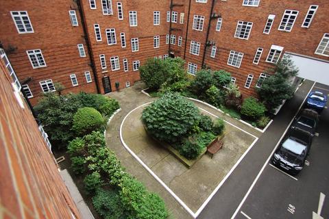 1 bedroom flat to rent, Latymer Court, Hammesrsmith Road, Hammersmith, W6