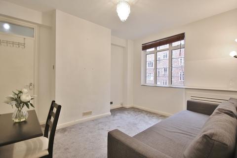 1 bedroom flat to rent, Latymer Court, Hammesrsmith Road, Hammersmith, W6