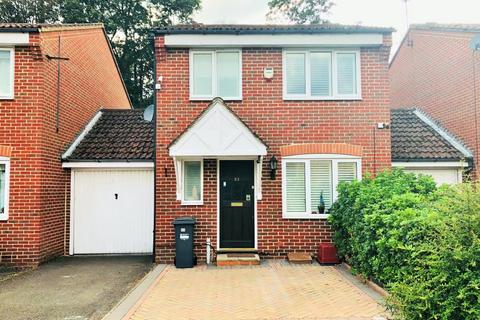 3 bedroom link detached house to rent, Bankside Close,  Isleworth,  TW7