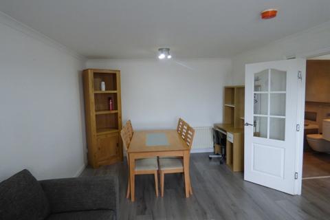 2 bedroom flat to rent - Pilrig Heights, Pilrig, Edinburgh, EH6