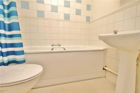 1 bedroom apartment to rent, Wendover Road, Staines-upon-Thames, Surrey, TW18