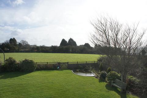 3 bedroom semi-detached house to rent, Feock, Nr Truro