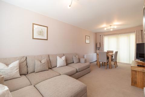 69 Blenheim Road, Shirley, Solihull, B90 3QJ