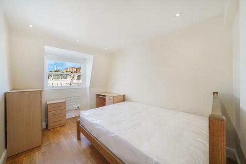 3 bedroom flat to rent, Westbourne Grove, Bayswater W2