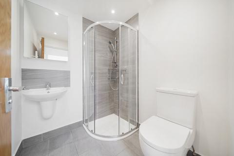 3 bedroom flat to rent, Westbourne Grove, Bayswater W2
