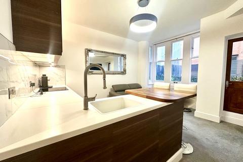 1 bedroom apartment to rent, Valpy Street, Reading, Berkshire, RG1