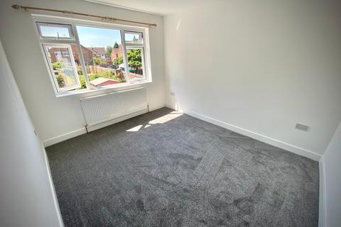 2 bedroom maisonette to rent, Willow Tree Lane, Hayes