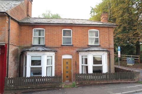 4 bedroom semi-detached house to rent - Upper Hale Road, Farnham, Surrey, GU9