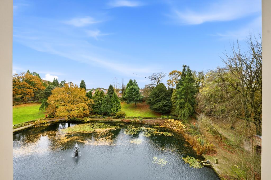 23 the Water Garden-28