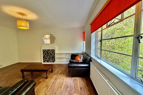 1 bedroom apartment to rent, Broadlands, North Hill, Highgate, N6