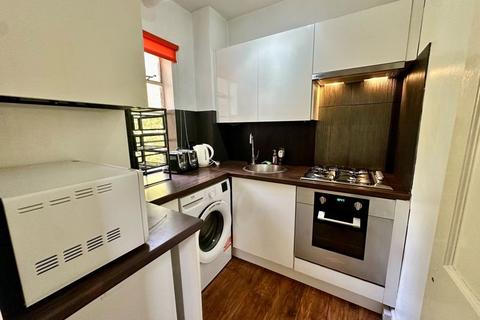 1 bedroom apartment to rent, Broadlands, North Hill, Highgate, N6