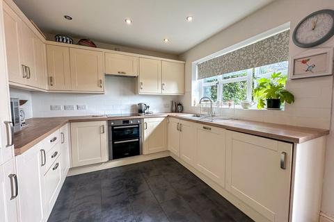 48 High Street, Ipstones, Stoke-on-trent, ST10 2LU