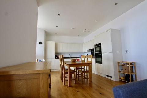 undefined, Wellington Terrace, Clevedon