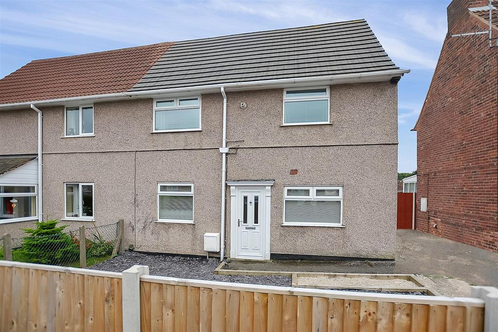 Church Road, Clipstone 3 bed semidetached house £129,995