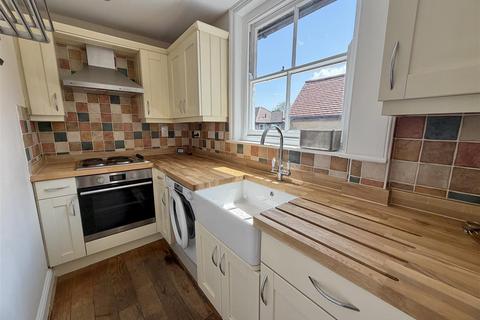 undefined, High Street, Buntingford SG9
