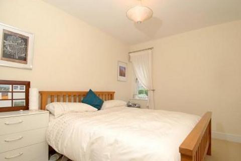 2 bedroom apartment to rent, North Ascot,  Berkshire,  SL5