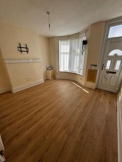 2 bedroom end of terrace house to rent, Harlech Street, Wallasey, CH44