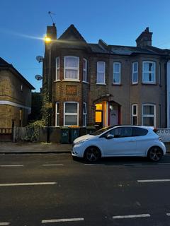 5 bedroom terraced house to rent, Burley Road, Canning Town,  E16