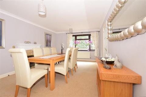 Vale House Acol Hill, Acol, Birchington, CT7 0JE