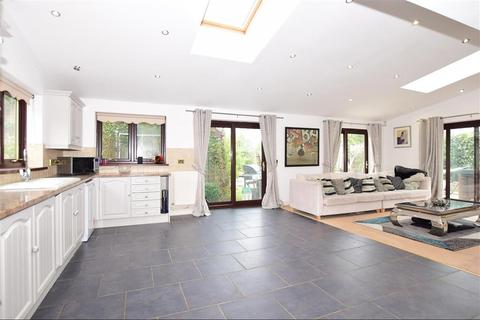 Vale House Acol Hill, Acol, Birchington, CT7 0JE