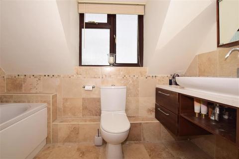 Vale House Acol Hill, Acol, Birchington, CT7 0JE