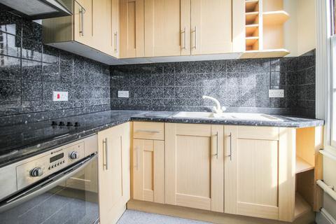 2 bedroom apartment to rent, Norwich Road, Ipswich