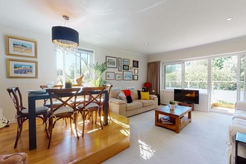 2 bedroom flat to rent - Winchester House, Twickenham