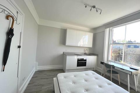 undefined, Barkston Gardens, Earls Court, SW5