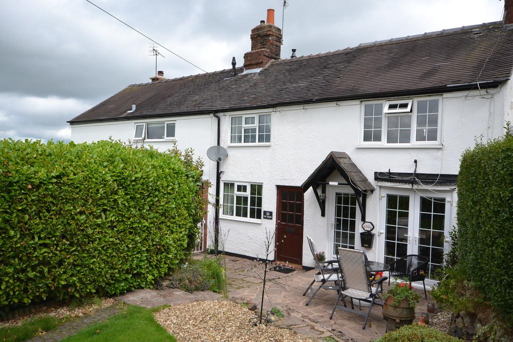 Boon Hill Road, Bignall End 1 bed cottage £430 pcm (£99 pw)